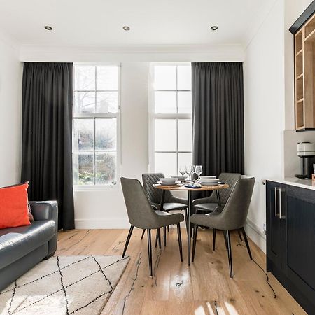 Modern Aptmt, 2 Stops To Central London, Smart Lock, Netflix 伊灵 外观 照片